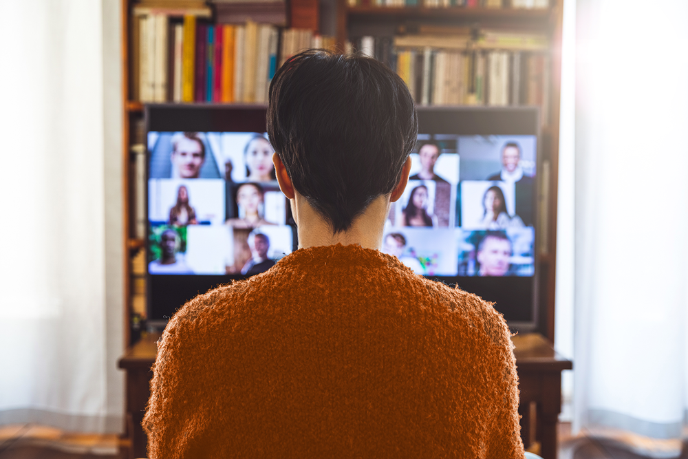 a person seen the TV.